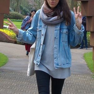 Meet your Posher, Anna